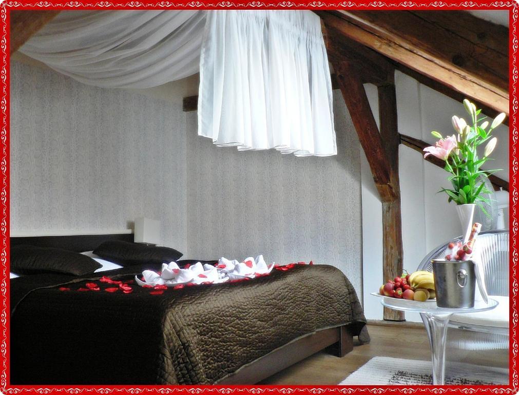 Hotel Peregrin Чески-Крумлов Номер фото